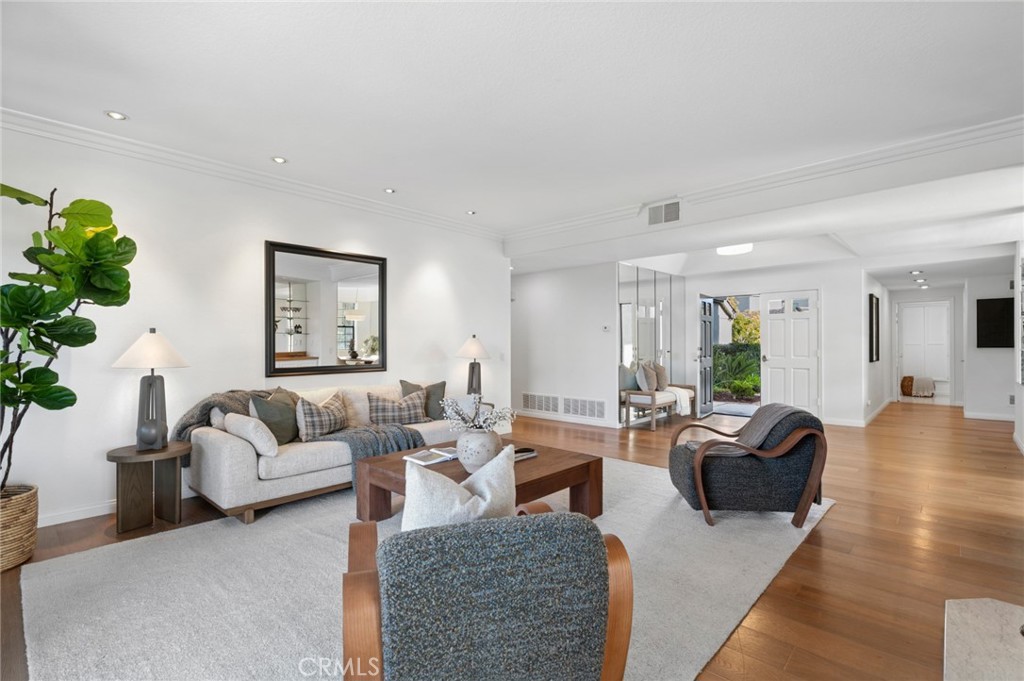 108 Ocean Vista, Newport Beach CA 92660 - photo 11
