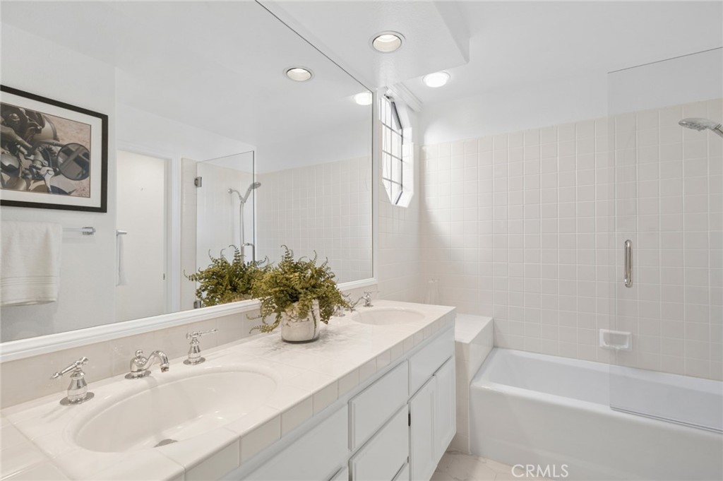 108 Ocean Vista, Newport Beach CA 92660 - photo 31