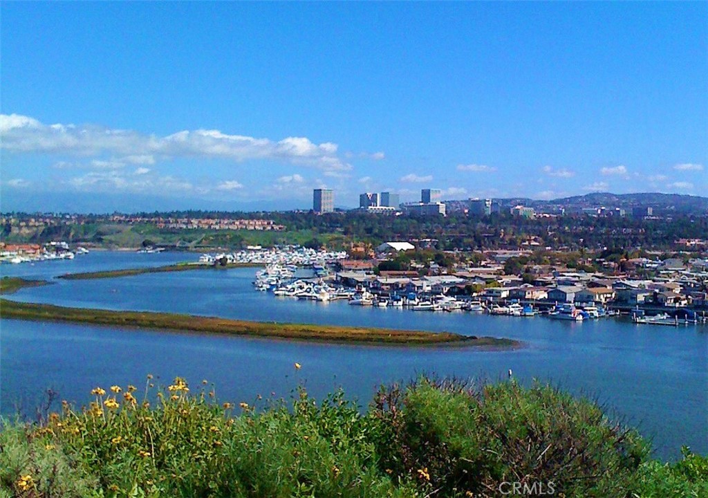 108 Yorktown, Newport Beach CA 92660 - photo 2