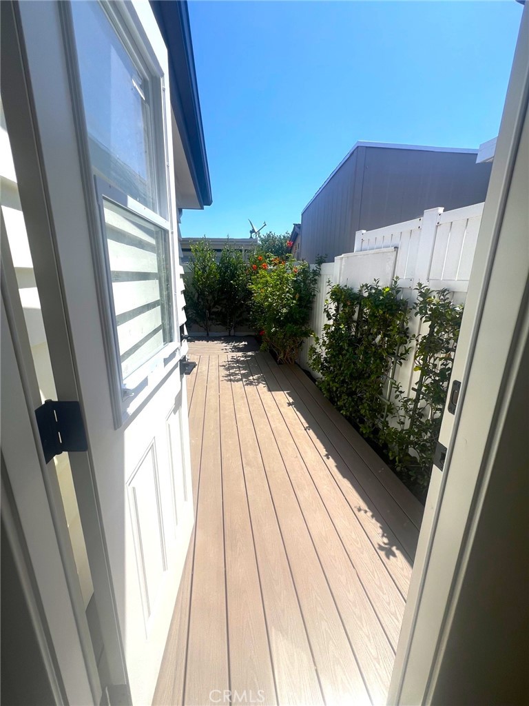 108 Yorktown, Newport Beach CA 92660 - photo 29