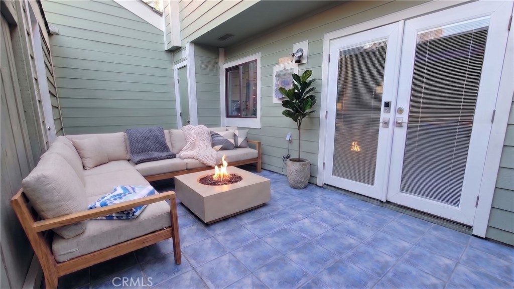 Virtually Staged Outdoor Patio. - 11 Northwind Court, Newport Beach CA 92663 - photo 43
