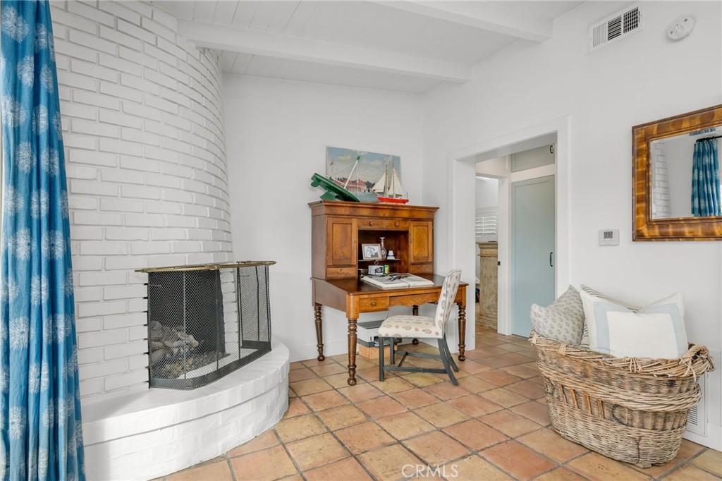 11 Saratoga, Newport Beach CA 92660 - photo 28