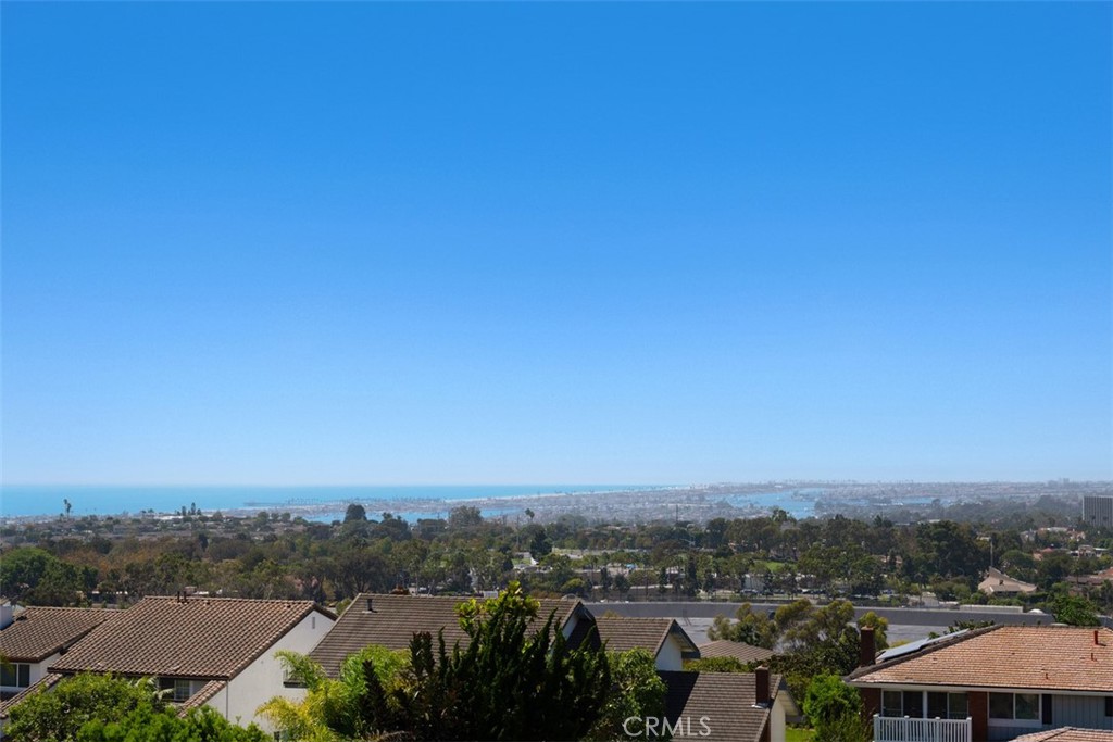 11 Tiburon Bay, Newport Beach CA 92625 - photo 3