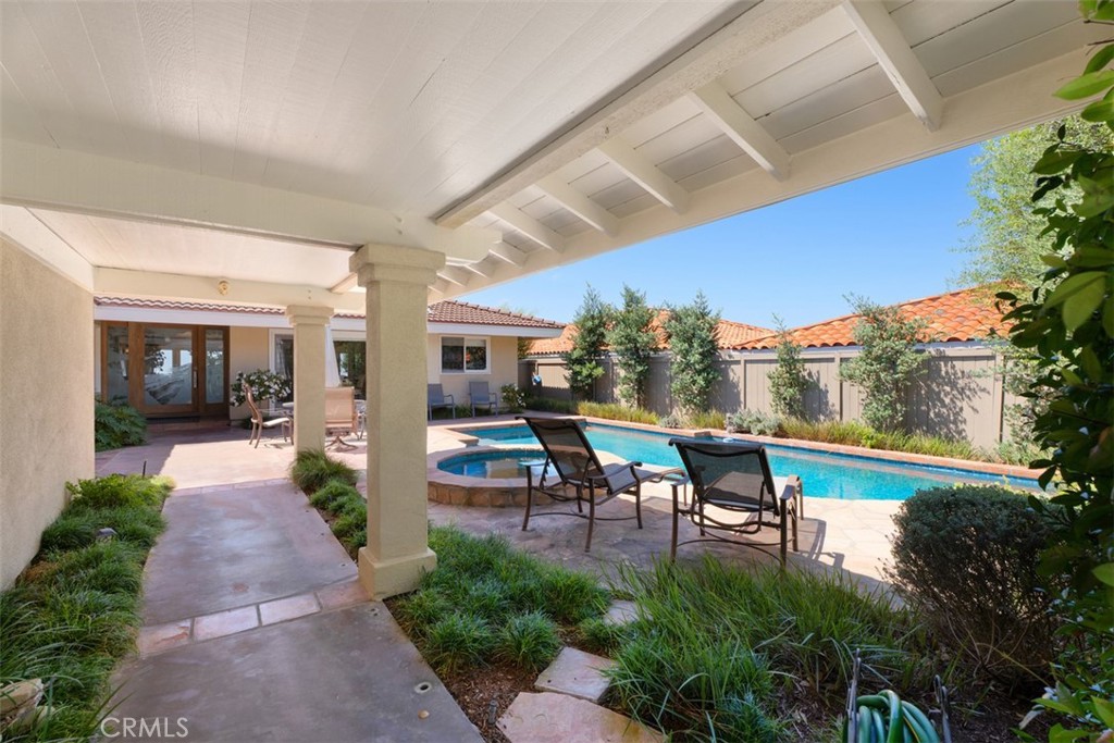 11 Tiburon Bay, Newport Beach CA 92625 - photo 8