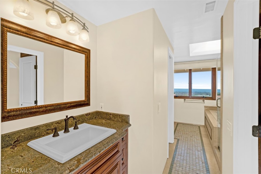 11 Tiburon Bay, Newport Beach CA 92625 - photo 35