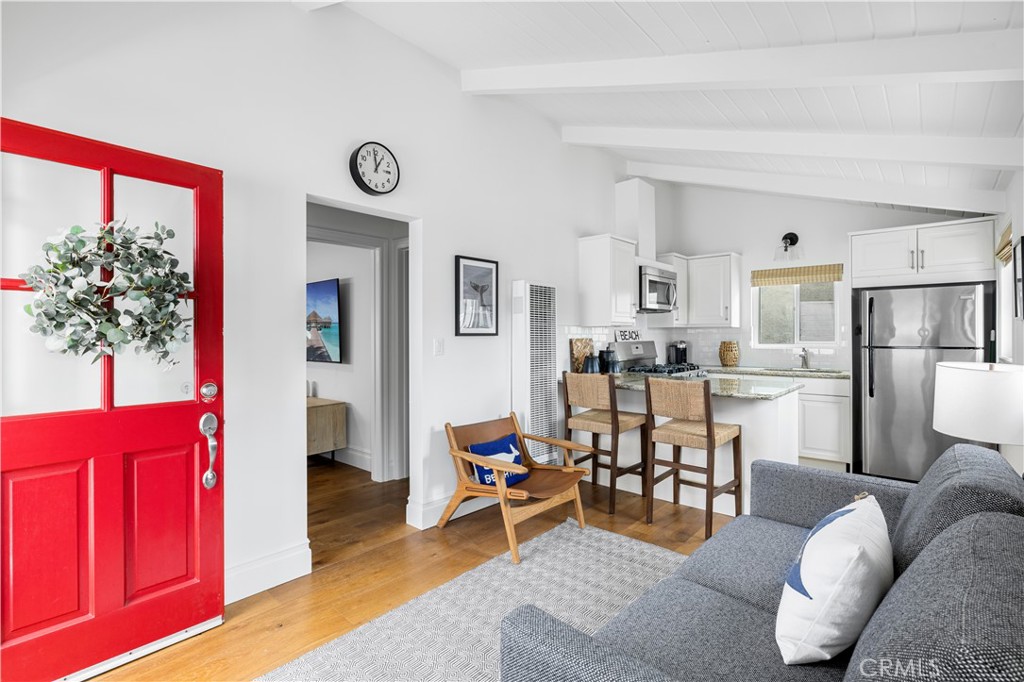 110 1/2 Pearl Avenue, Newport Beach CA 92662 - photo 1