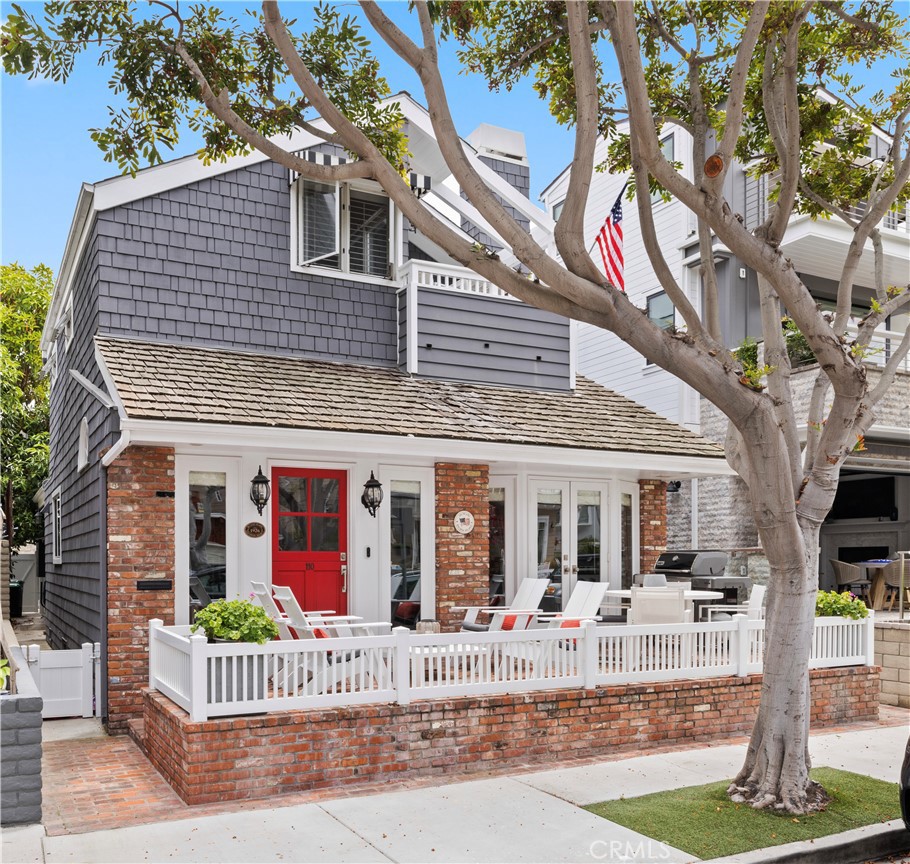 110 Pearl Avenue, Newport Beach CA 92662 - photo 1