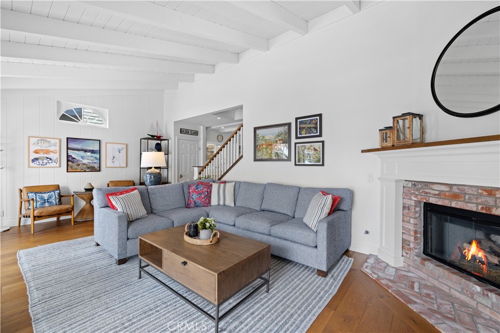 110 Pearl Avenue, Newport Beach CA 92662 - photo 4