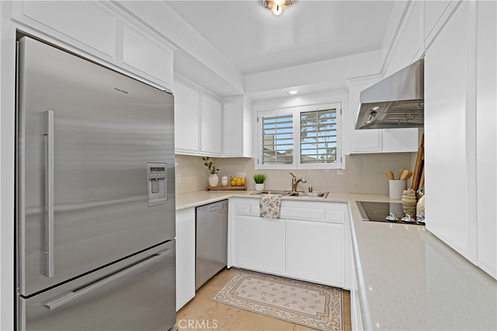 1100 Rutland, Newport Beach CA 92660 - photo 8