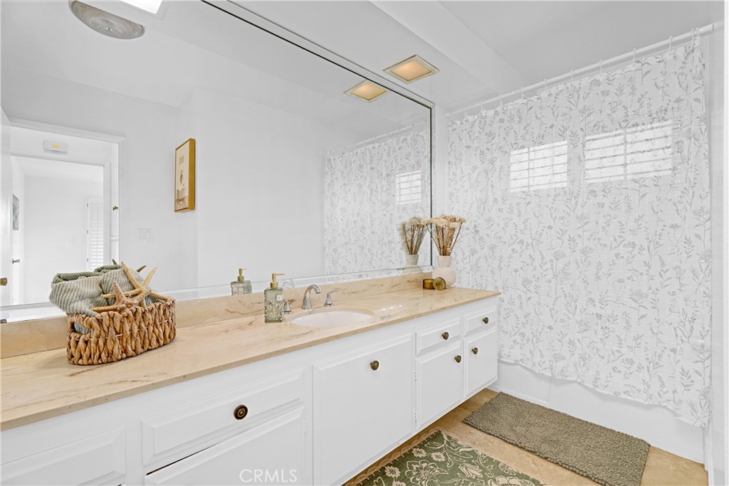 1100 Rutland, Newport Beach CA 92660 - photo 13