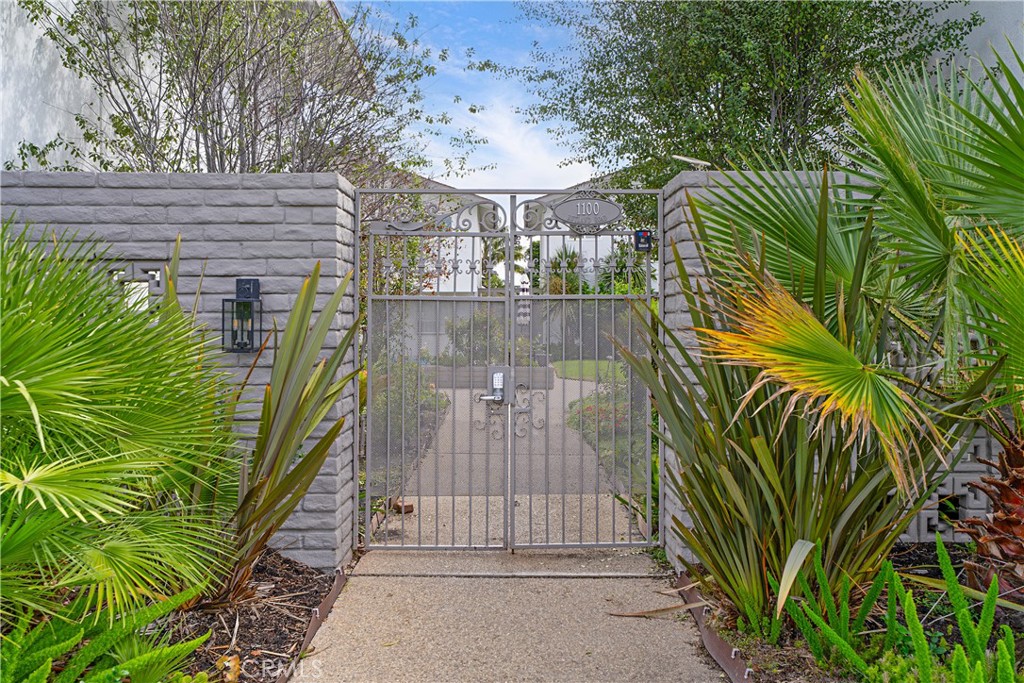 1100 Rutland, Newport Beach CA 92660 - photo 21
