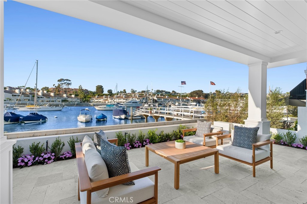 1105 N Bay Front, Newport Beach CA 92662 - photo 3
