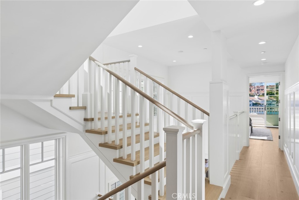 1105 N Bay Front, Newport Beach CA 92662 - photo 15