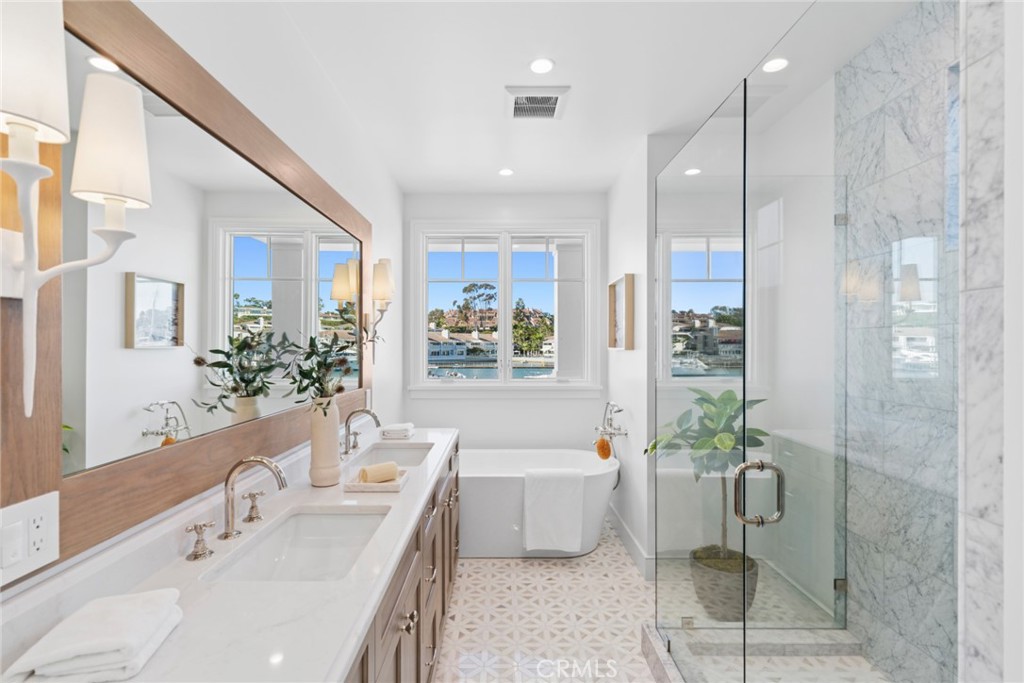 1105 N Bay Front, Newport Beach CA 92662 - photo 18