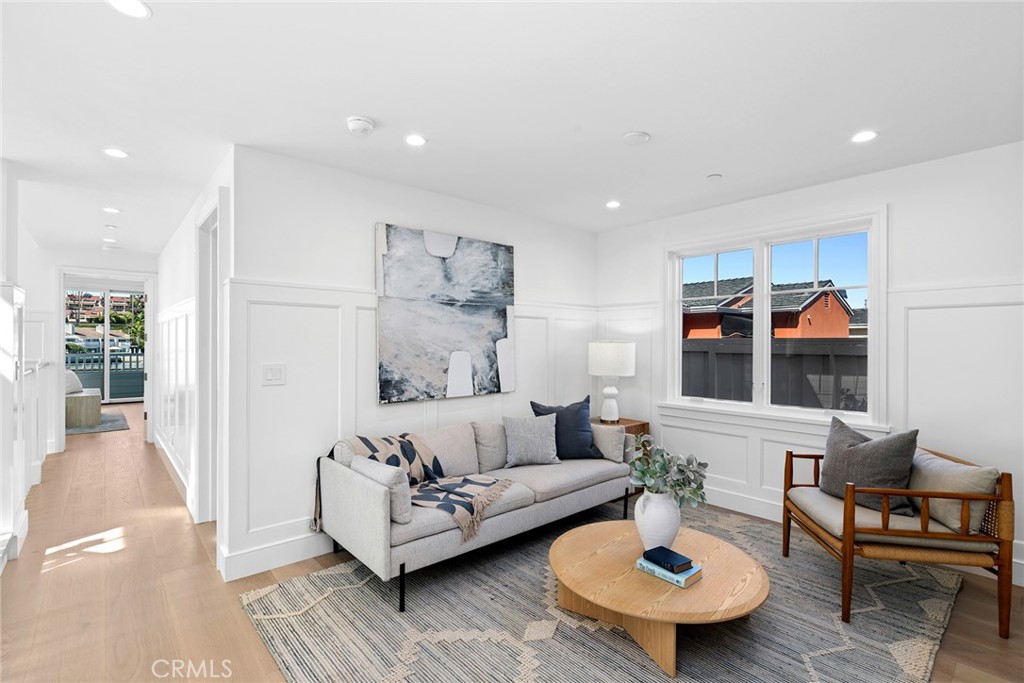 1105 N Bay Front, Newport Beach CA 92662 - photo 20