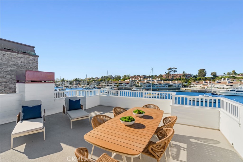 1105 N Bay Front, Newport Beach CA 92662 - photo 29