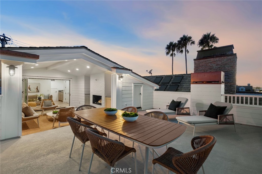 1105 N Bay Front, Newport Beach CA 92662 - photo 30