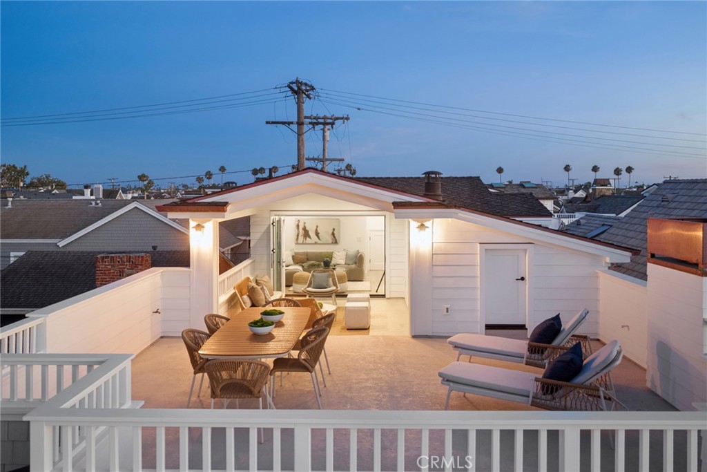1105 N Bay Front, Newport Beach CA 92662 - photo 31