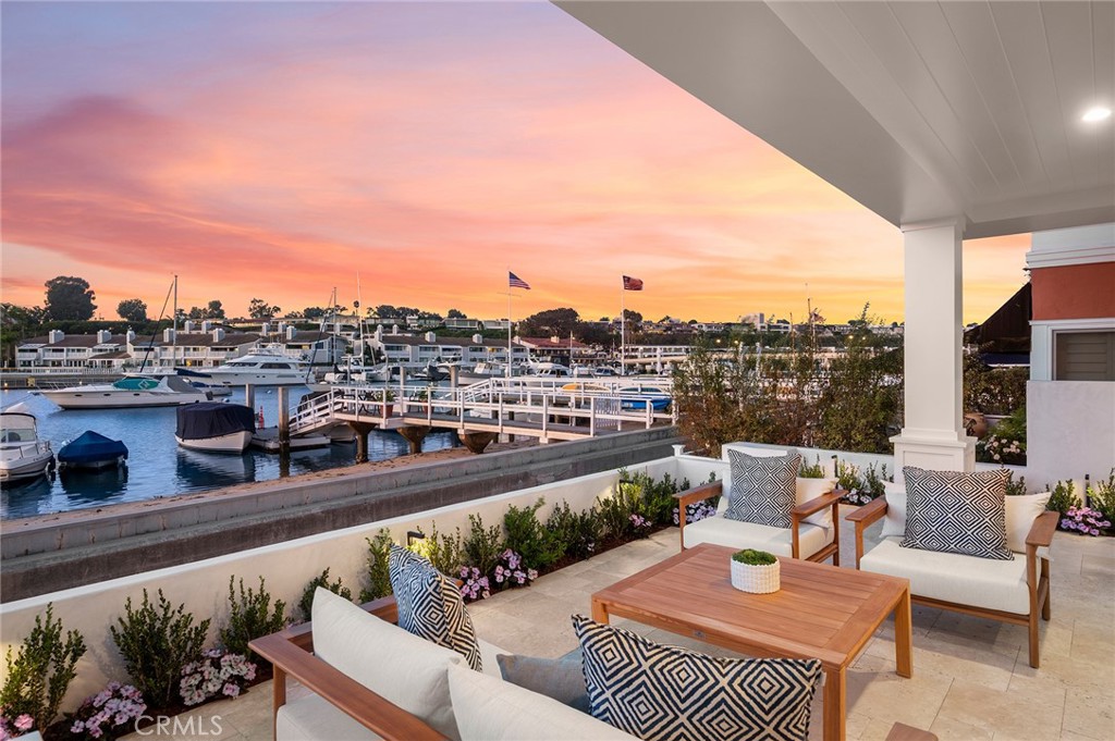1105 N Bay Front, Newport Beach CA 92662 - photo 37