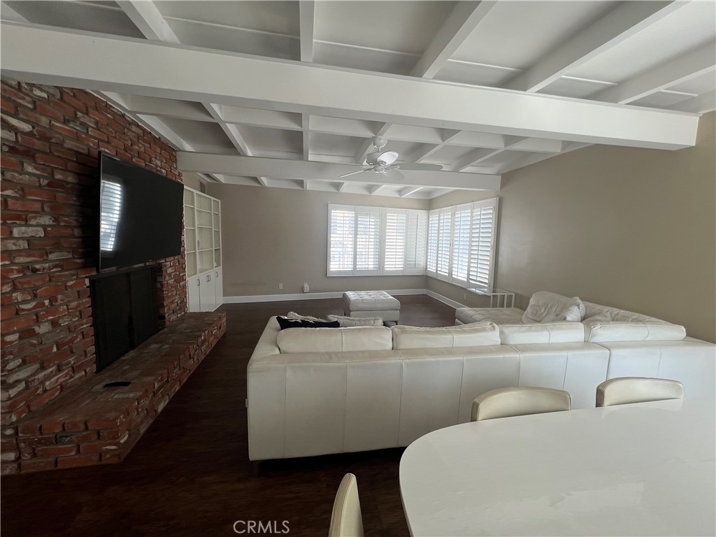 111 19th Street, Newport Beach CA 92663 - photo 25