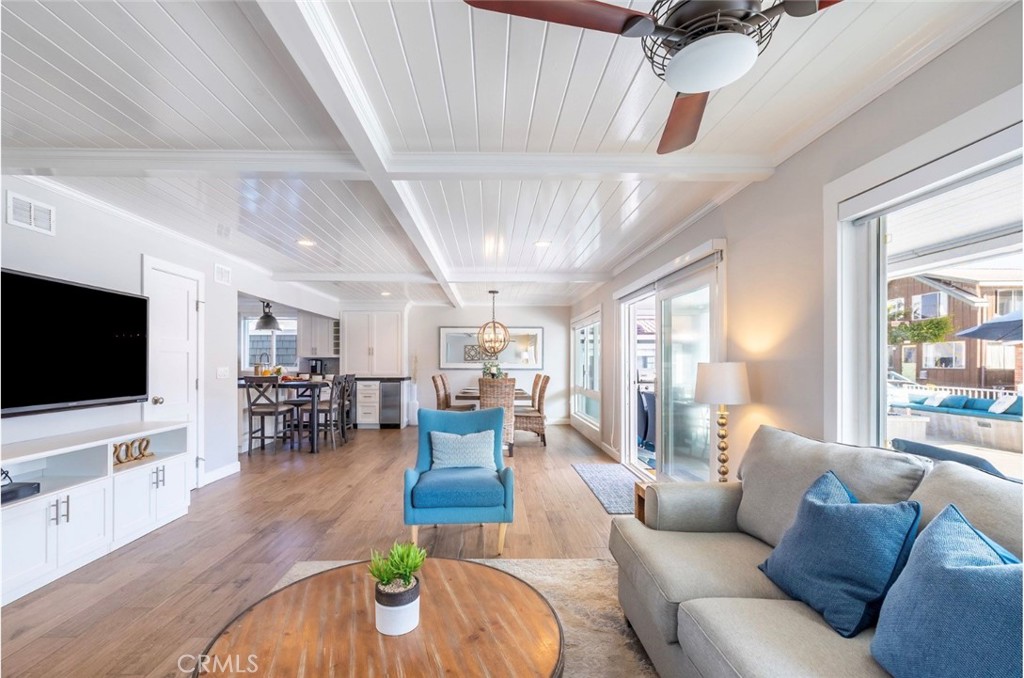 111 38th, Newport Beach CA 92663 - photo 14