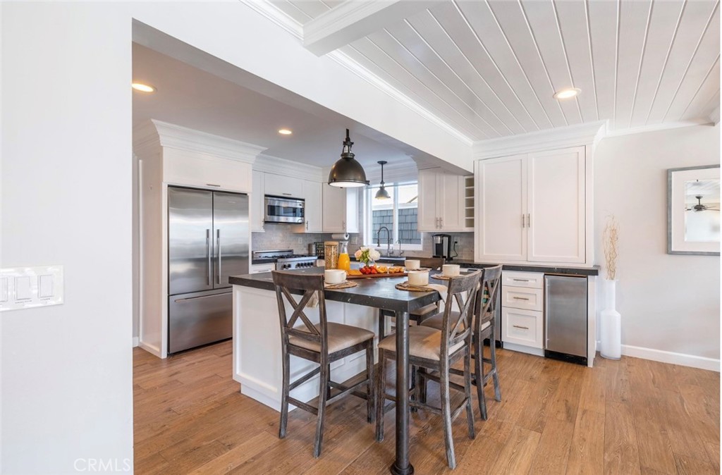 111 38th, Newport Beach CA 92663 - photo 19