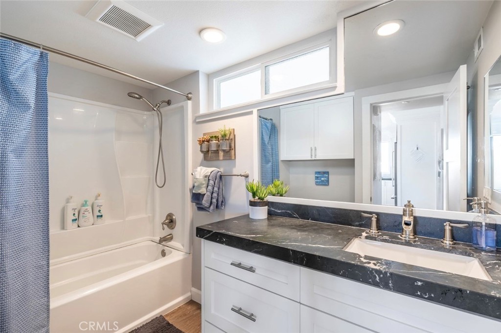 111 38th, Newport Beach CA 92663 - photo 33