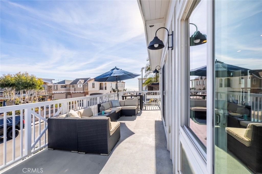 111 38th, Newport Beach CA 92663 - photo 43