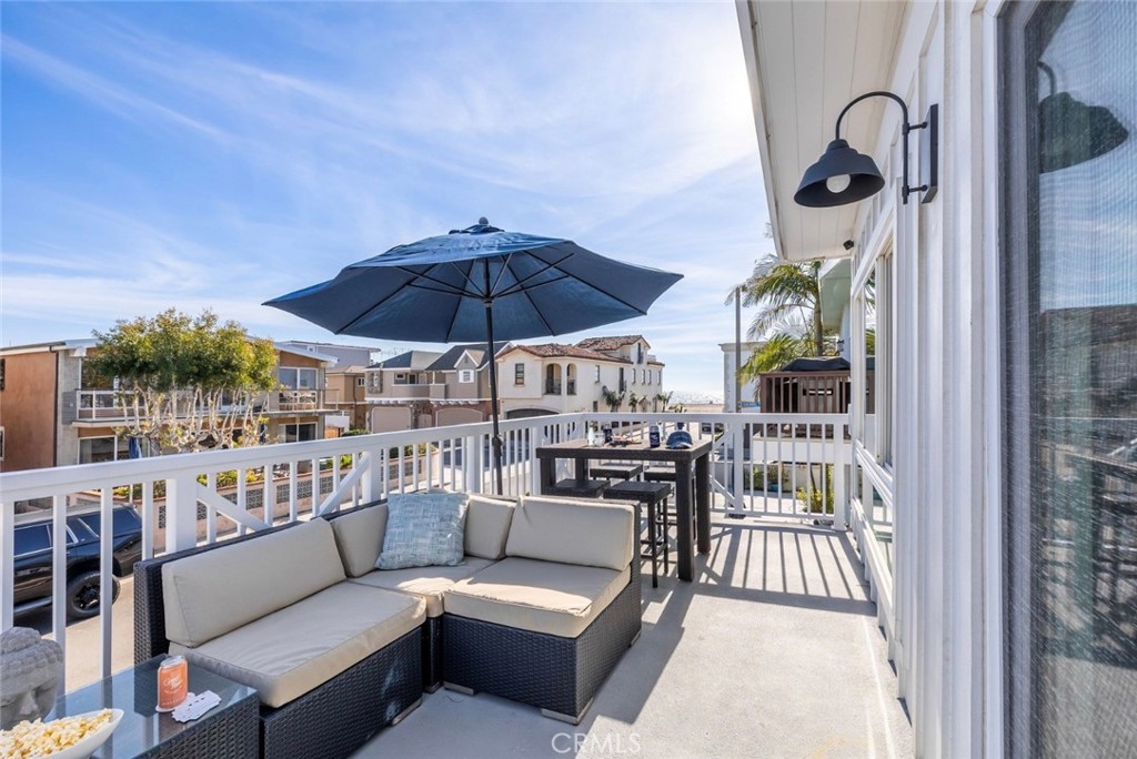 111 38th, Newport Beach CA 92663 - photo 44