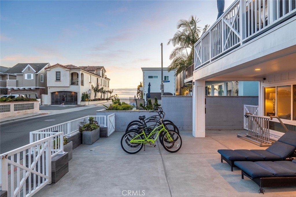 111 38th, Newport Beach CA 92663 - photo 48