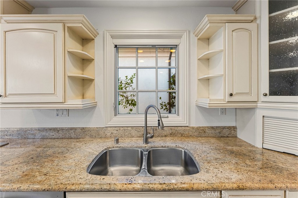111 Via Jucar, Newport Beach CA 92663 - photo 16
