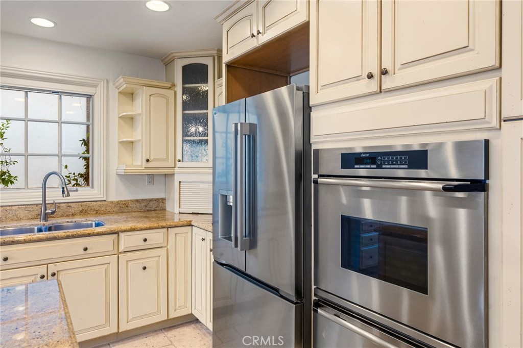 111 Via Jucar, Newport Beach CA 92663 - photo 17