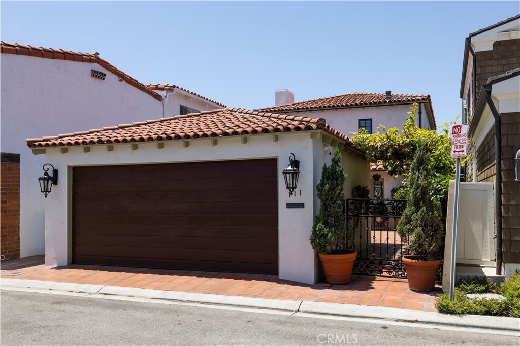 111 Via Ravenna, Newport Beach CA 92663 - photo 1