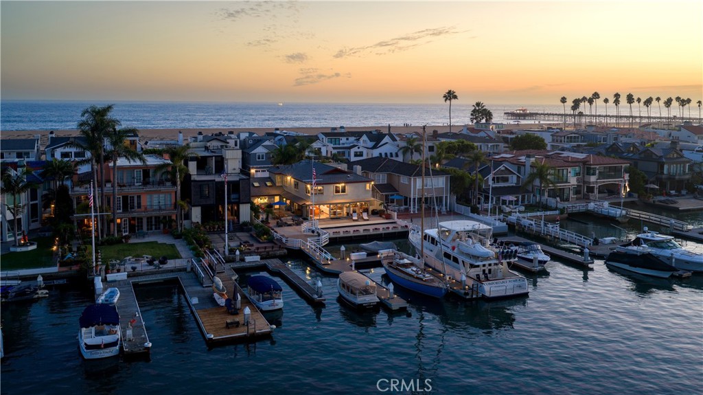 1114 E Balboa Boulevard, Newport Beach CA 92661 - photo 6