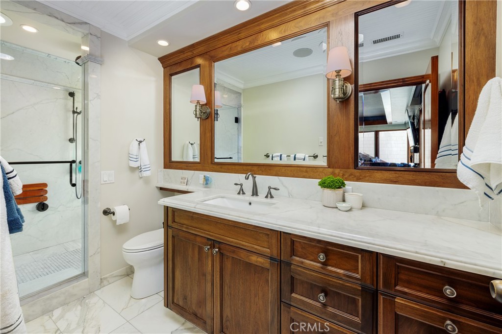 1114 E Balboa Boulevard, Newport Beach CA 92661 - photo 23