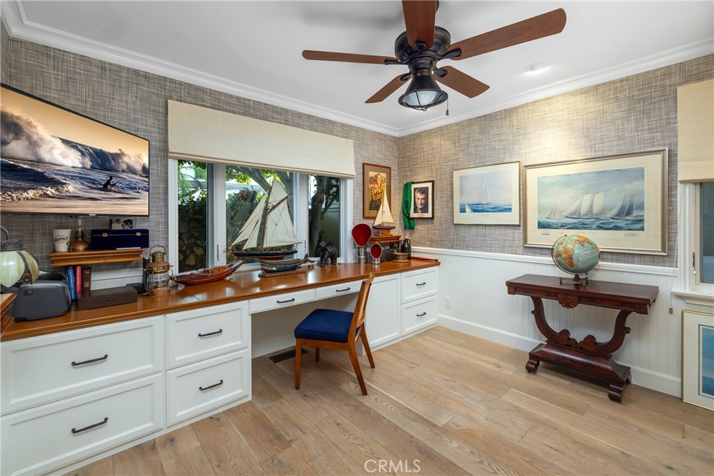 1114 E Balboa Boulevard, Newport Beach CA 92661 - photo 34