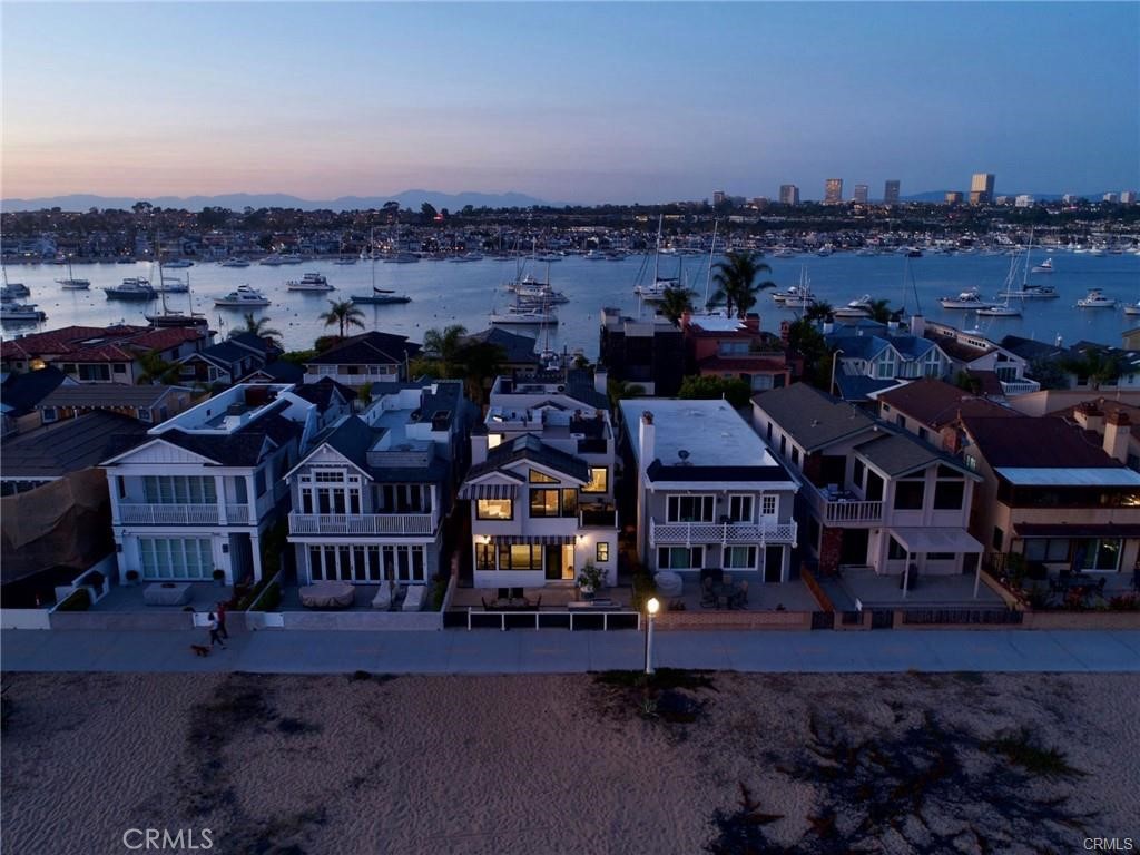 1119 E Balboa Boulevard A, Newport Beach CA 92661 - photo 2
