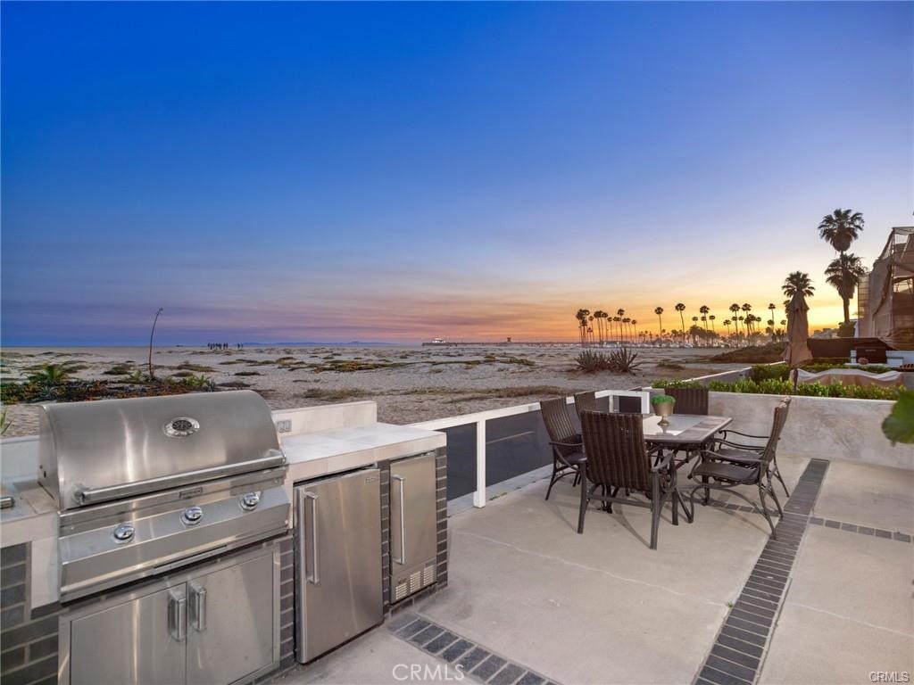 1119 E Balboa Boulevard A, Newport Beach CA 92661 - photo 14