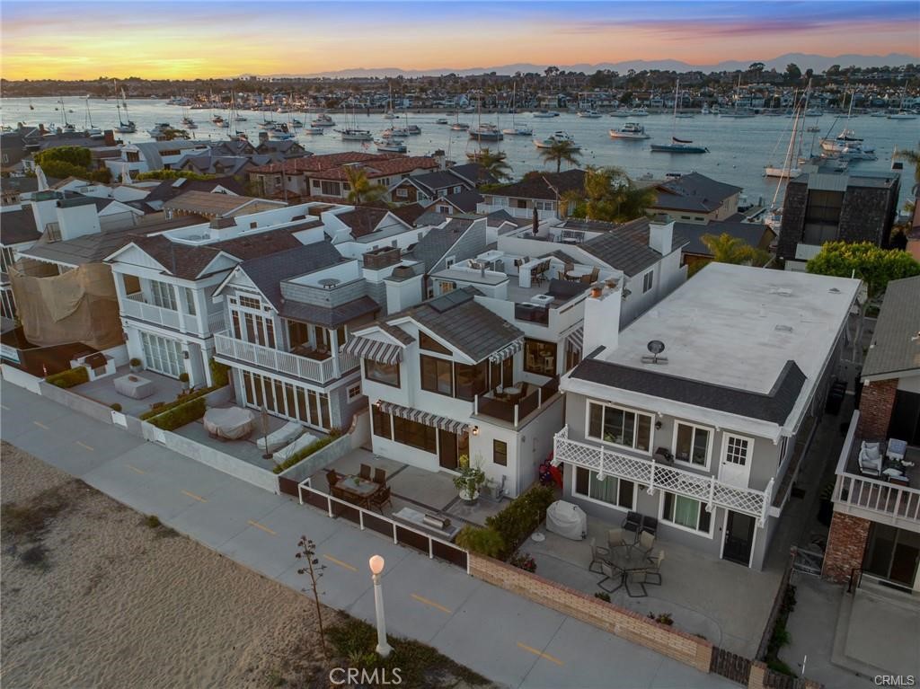 1119 E Balboa Boulevard A, Newport Beach CA 92661 - photo 15