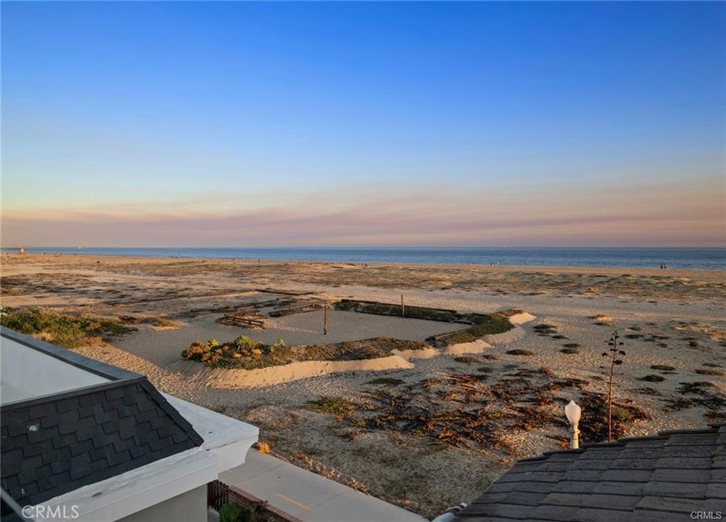 1119 E Balboa Boulevard A, Newport Beach CA 92661 - photo 24