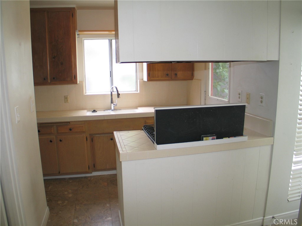 112 1/2 Pearl, Newport Beach CA 92662 - photo 3