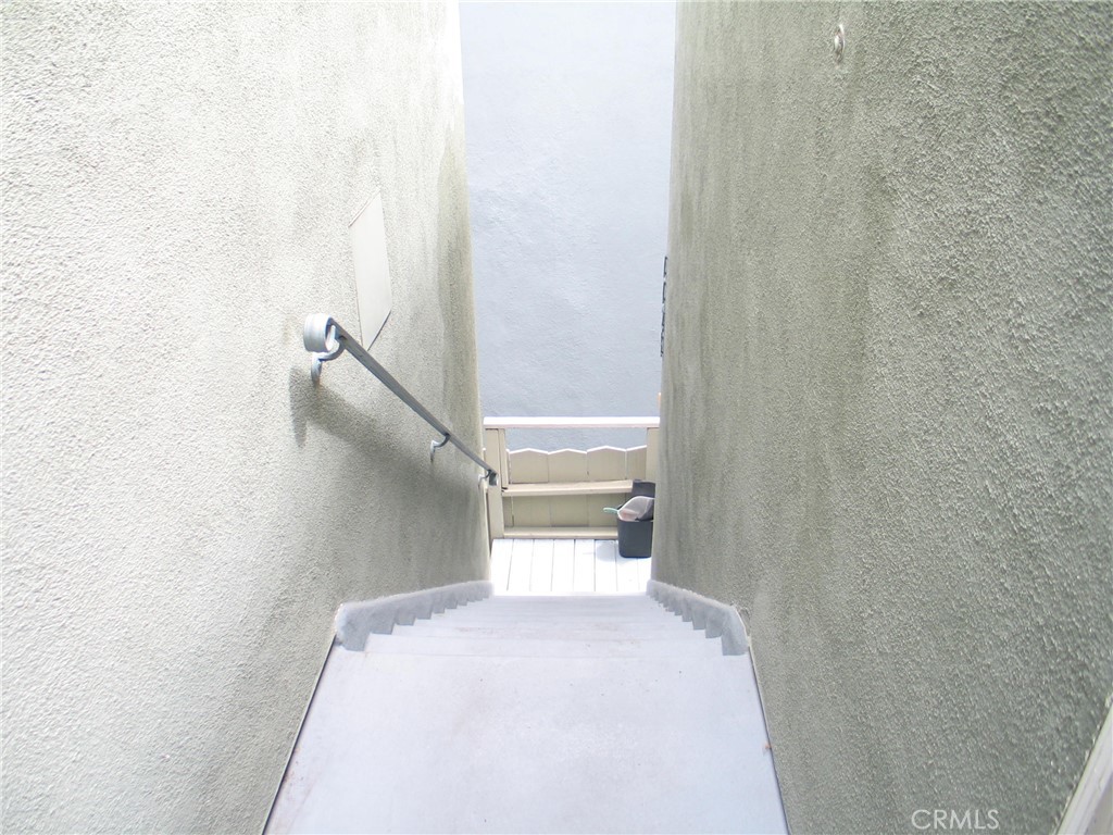 112 1/2 Pearl, Newport Beach CA 92662 - photo 9