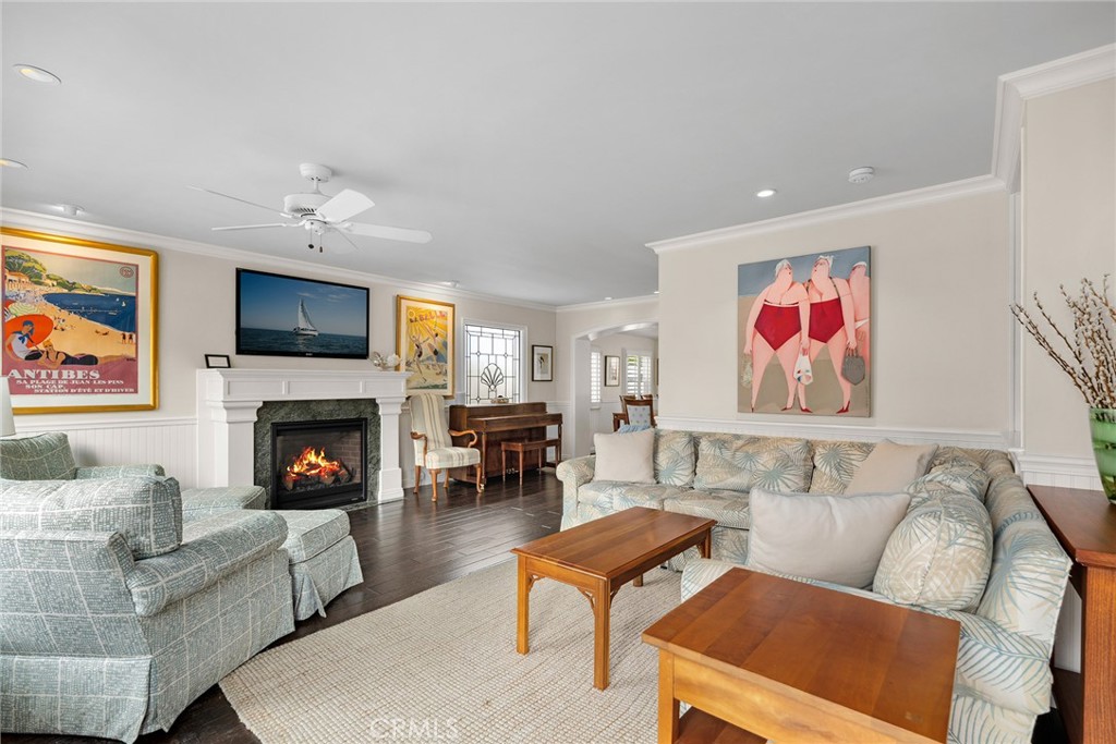 112 Abalone Avenue, Newport Beach CA 92662 - photo 18