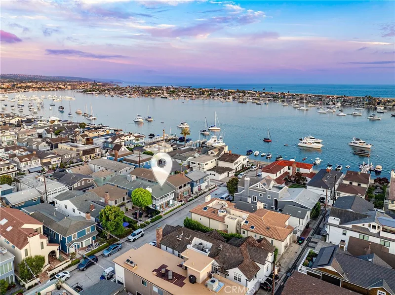 112 Ruby Avenue, Newport Beach, CA 92662
