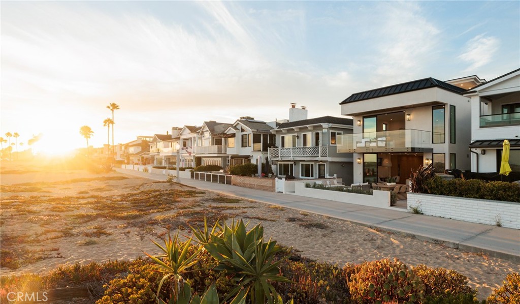 1123 E Balboa, Newport Beach CA 92661 - photo 11