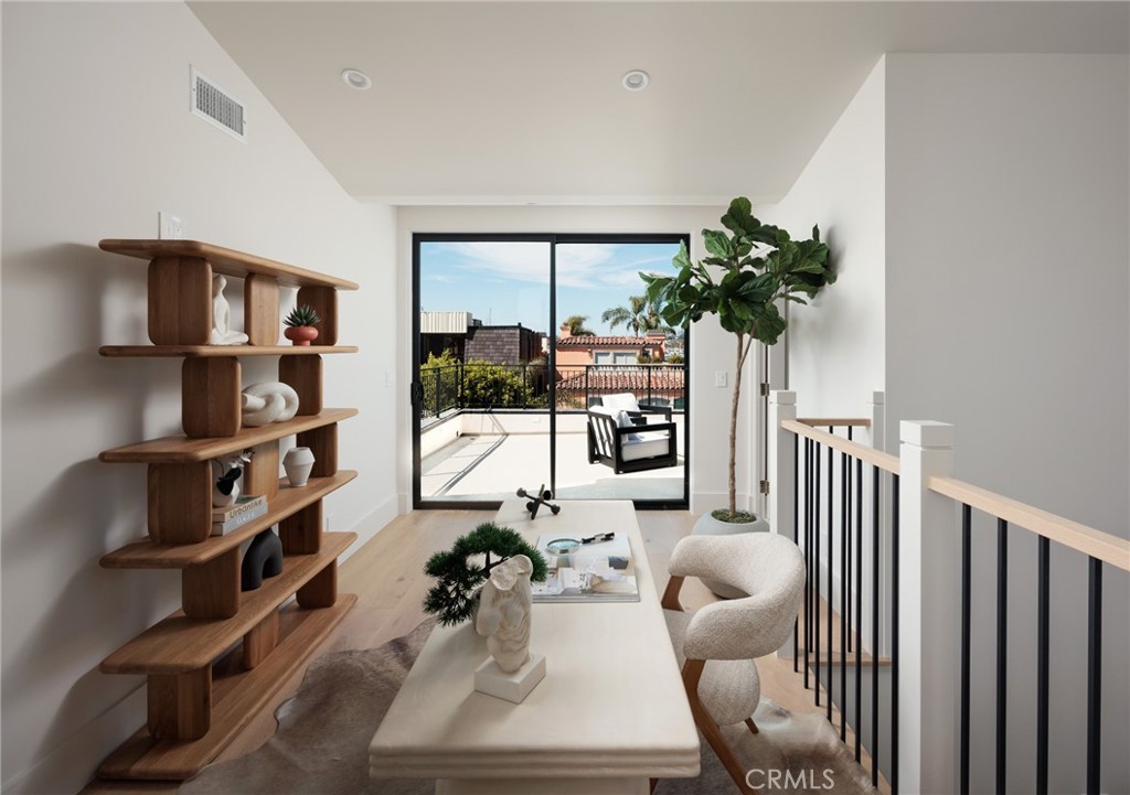 1123 E Balboa, Newport Beach CA 92661 - photo 47