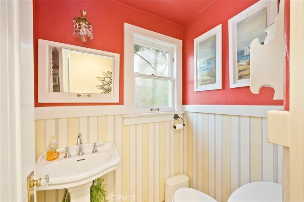 Lower Level Bath - 1128 E Balboa, Newport Beach CA 92661 - photo 17