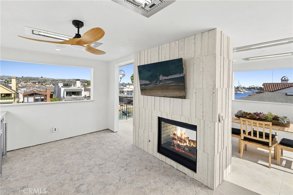 113 Grand Canal, Newport Beach CA 92662 - photo 34