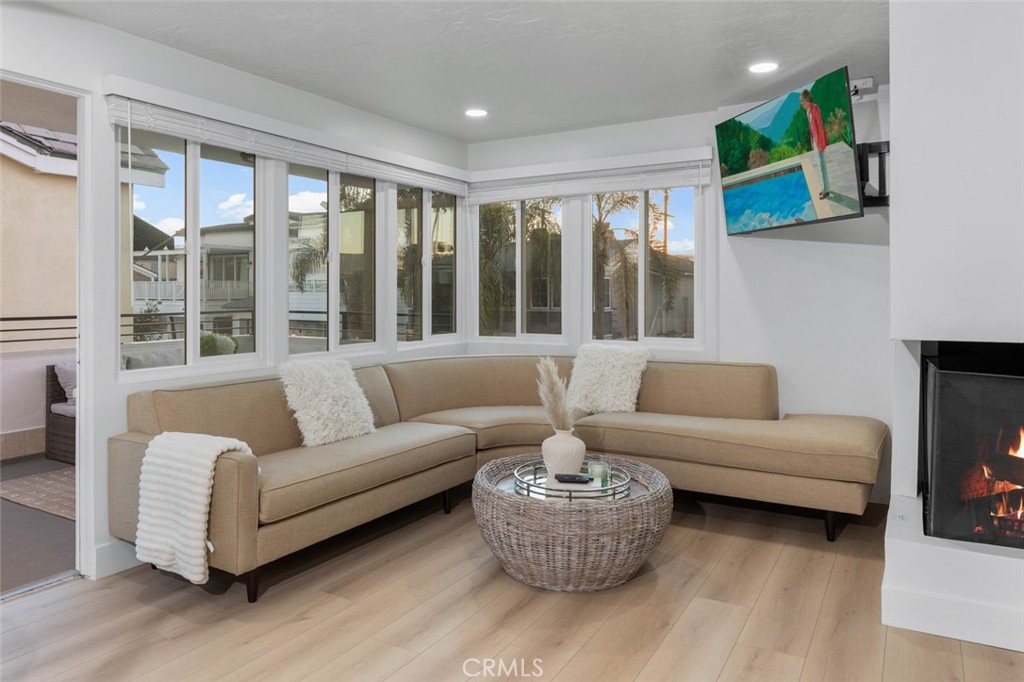 114 1/2 Onyx, Newport Beach CA 92662 - photo 6