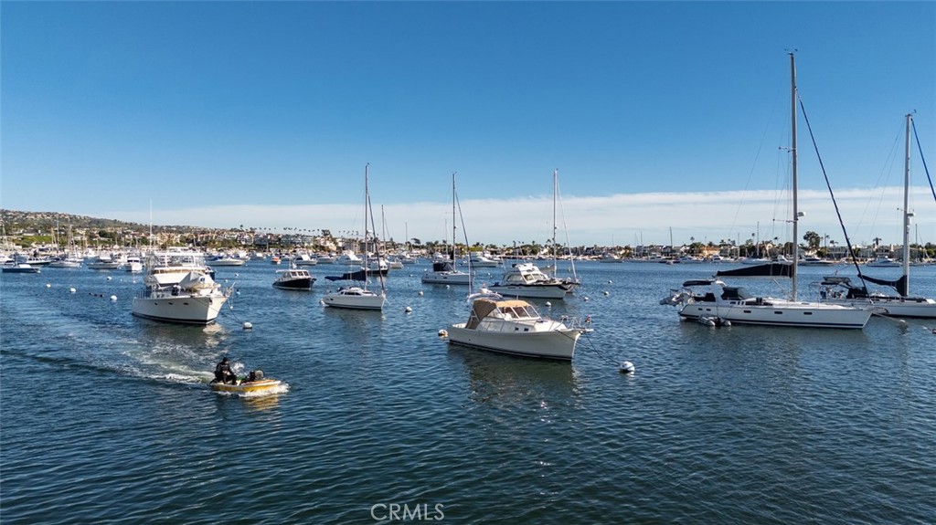 114 1/2 Onyx, Newport Beach CA 92662 - photo 26
